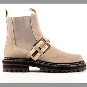 CECELIA NEW YORK Beige Ankle Boots with Buckle
